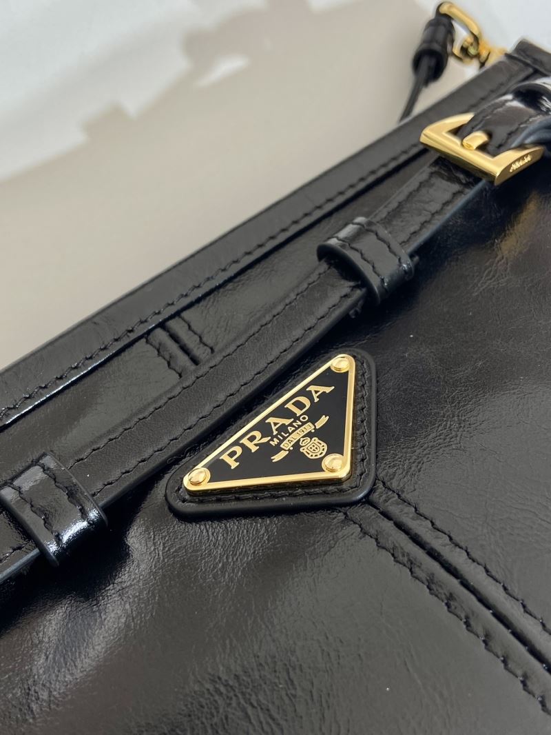 Pra*a top handle bags
